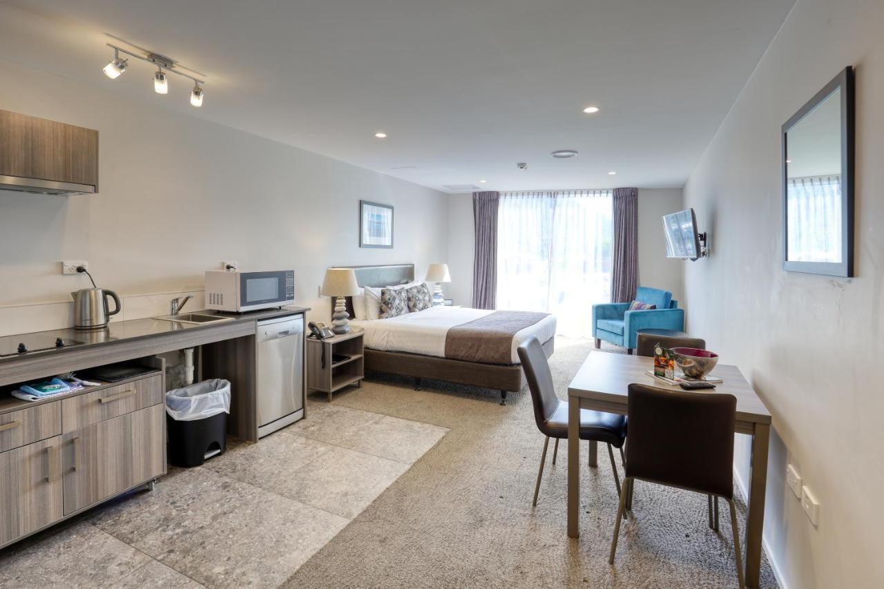 Ramada Suites By Wyndham Queenstown Remarkables Park Queenstown