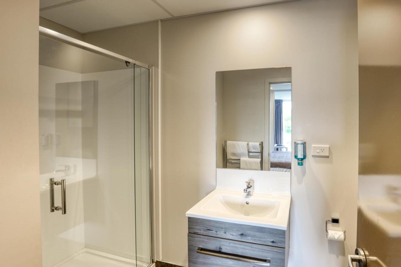 Hotel Ramada Suites By Wyndham Queenstown Remarkables Park Queenstown