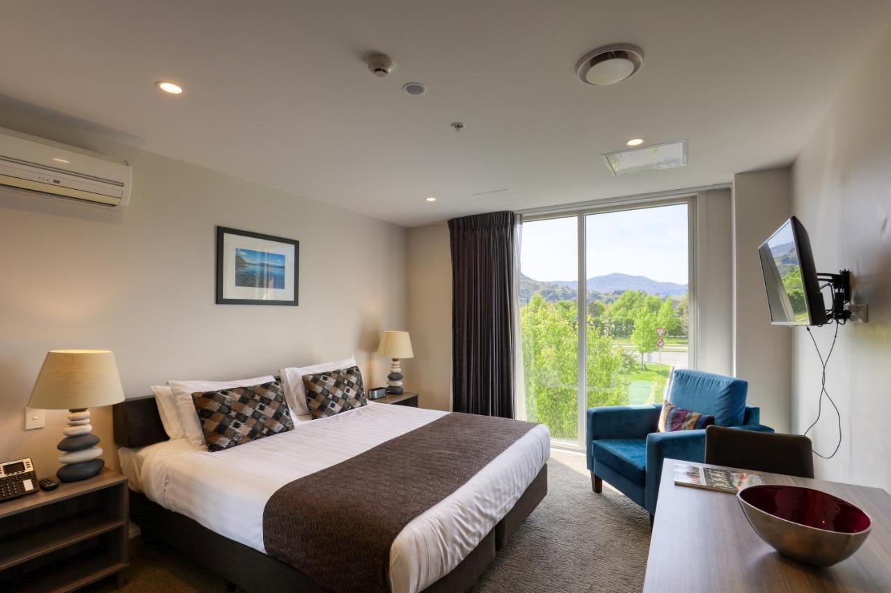 Ramada Suites By Wyndham Queenstown Remarkables Park 4*