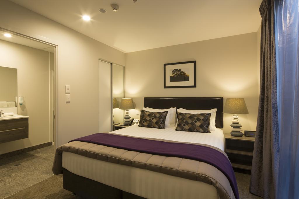 Ramada Suites By Wyndham Queenstown Remarkables Park