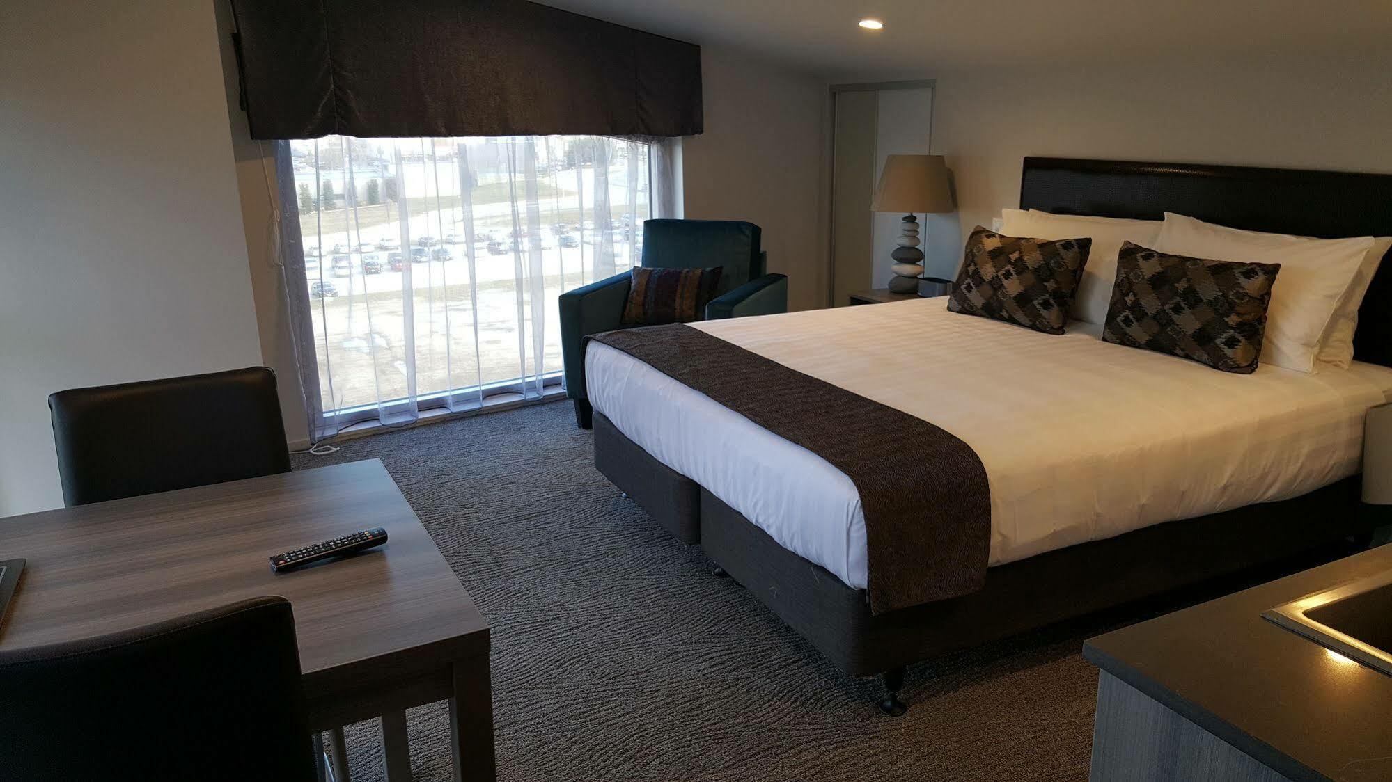 Hotel Ramada Suites By Wyndham Queenstown Remarkables Park